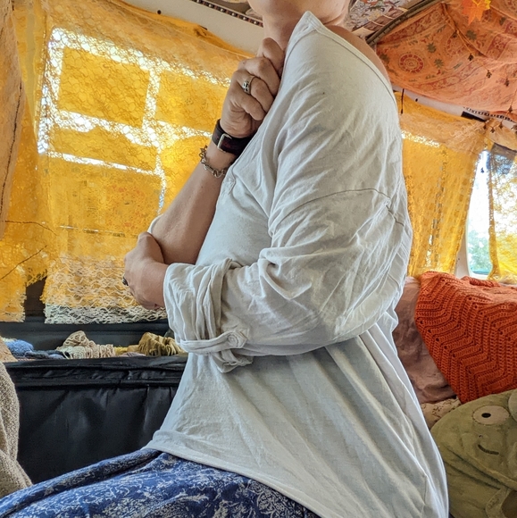 White Button 3/4 Sleeve Henley - Picture 3 of 6